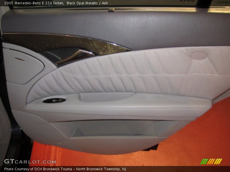 Black Opal Metallic / Ash 2005 Mercedes-Benz E 320 Sedan