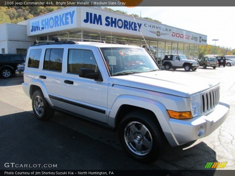 Bright Silver Metallic / Medium Slate Gray 2006 Jeep Commander 4x4