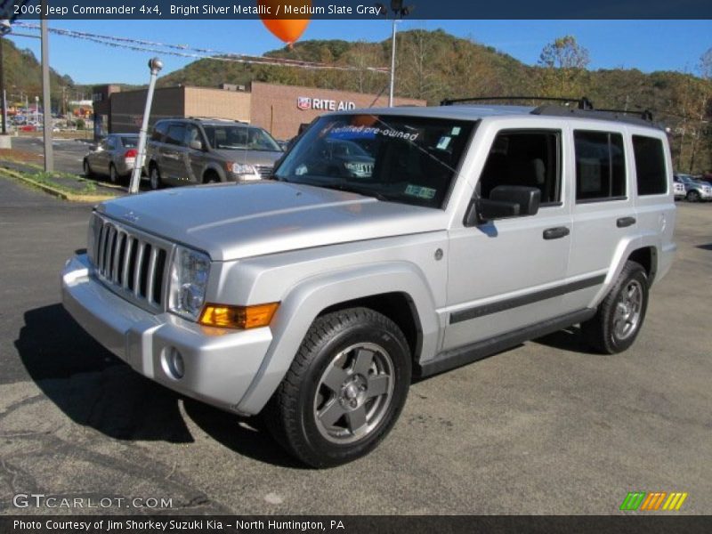 Bright Silver Metallic / Medium Slate Gray 2006 Jeep Commander 4x4