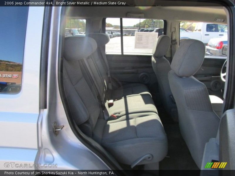 Bright Silver Metallic / Medium Slate Gray 2006 Jeep Commander 4x4