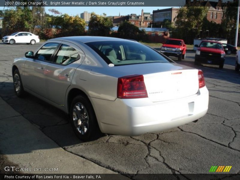 Bright Silver Metallic / Dark Slate Gray/Light Graystone 2007 Dodge Charger SE