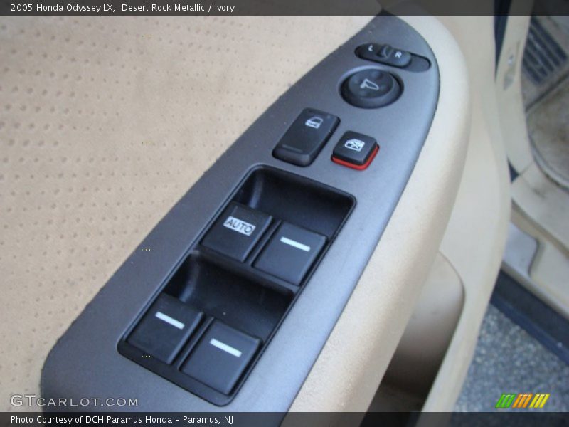 Desert Rock Metallic / Ivory 2005 Honda Odyssey LX