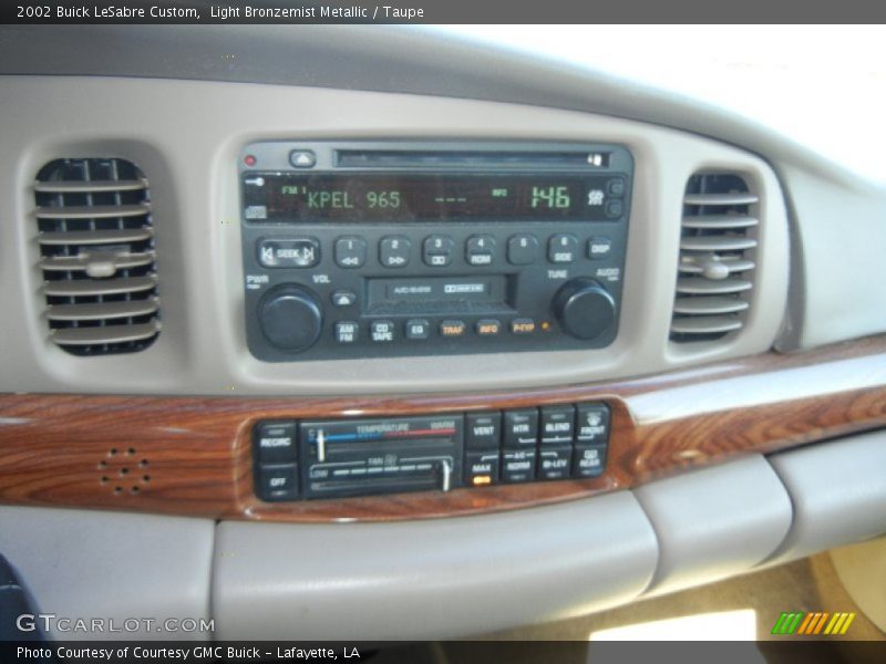Light Bronzemist Metallic / Taupe 2002 Buick LeSabre Custom