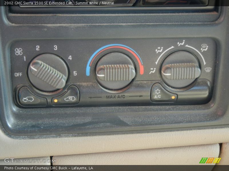 Controls of 2002 Sierra 1500 SL Extended Cab