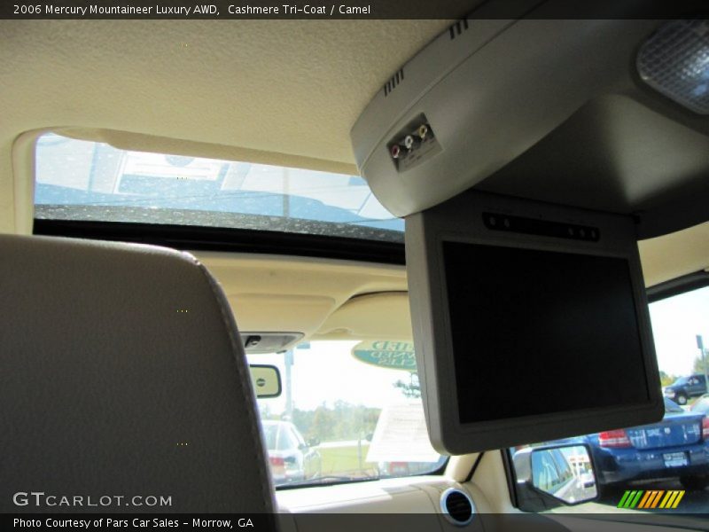 Cashmere Tri-Coat / Camel 2006 Mercury Mountaineer Luxury AWD