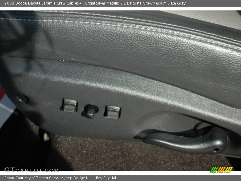 Bright Silver Metallic / Dark Slate Gray/Medium Slate Gray 2008 Dodge Dakota Laramie Crew Cab 4x4