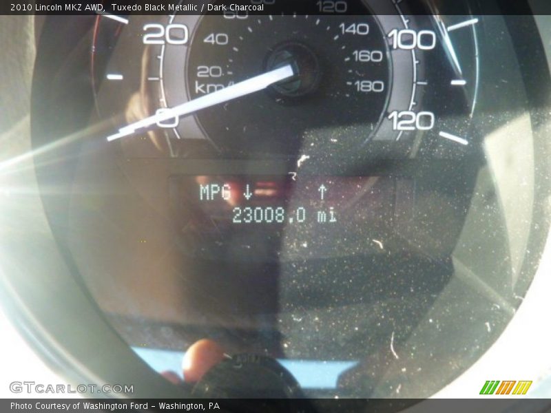 Tuxedo Black Metallic / Dark Charcoal 2010 Lincoln MKZ AWD
