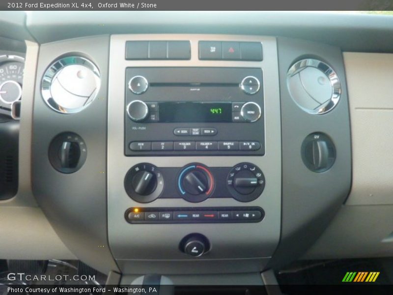 Controls of 2012 Expedition XL 4x4