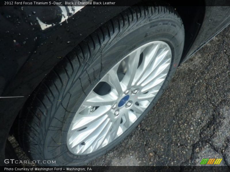Black / Charcoal Black Leather 2012 Ford Focus Titanium 5-Door