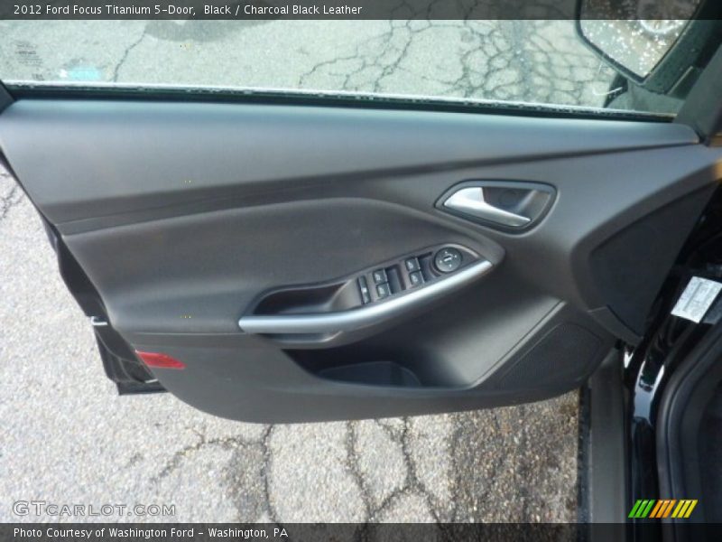 Black / Charcoal Black Leather 2012 Ford Focus Titanium 5-Door