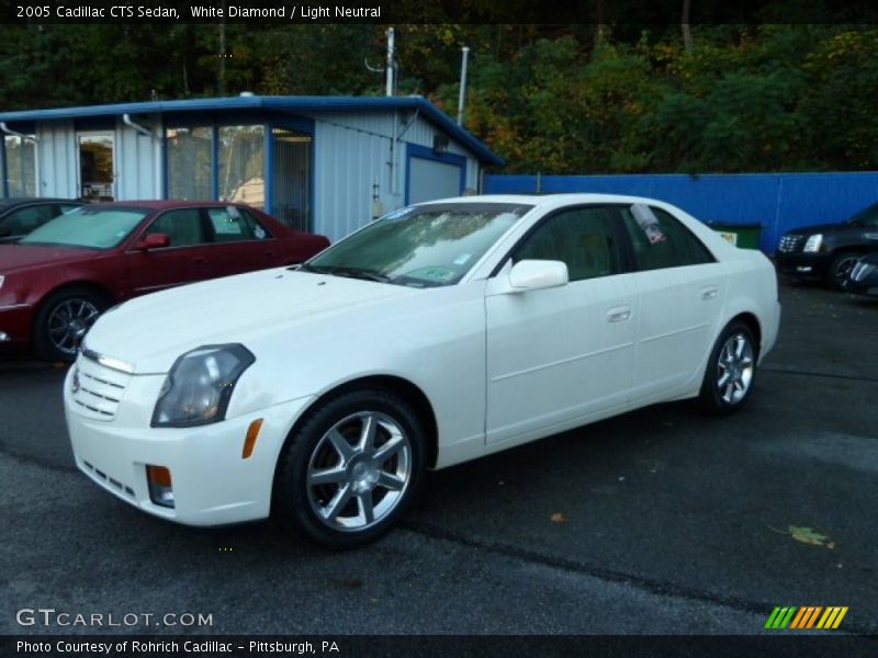 White Diamond / Light Neutral 2005 Cadillac CTS Sedan