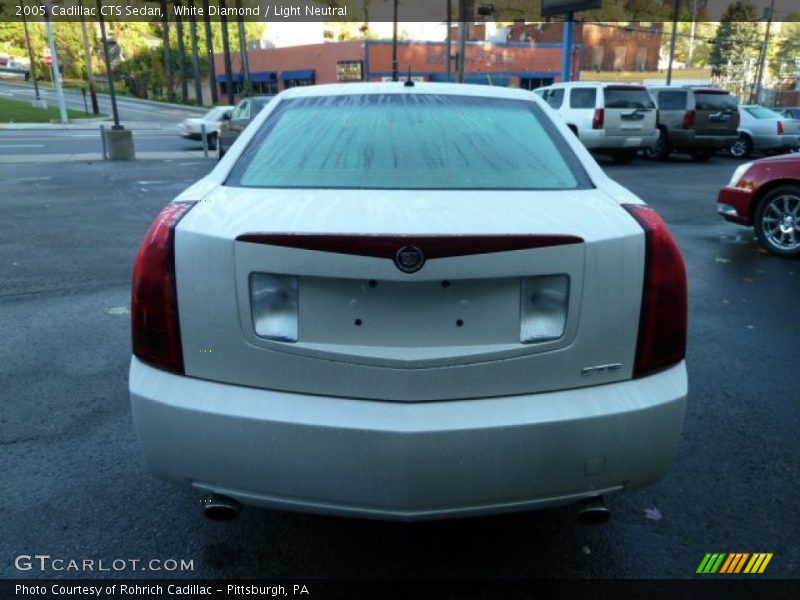 White Diamond / Light Neutral 2005 Cadillac CTS Sedan