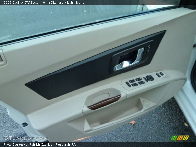 White Diamond / Light Neutral 2005 Cadillac CTS Sedan