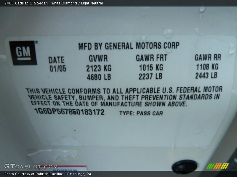 White Diamond / Light Neutral 2005 Cadillac CTS Sedan