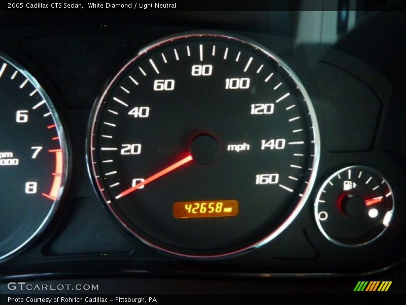 White Diamond / Light Neutral 2005 Cadillac CTS Sedan