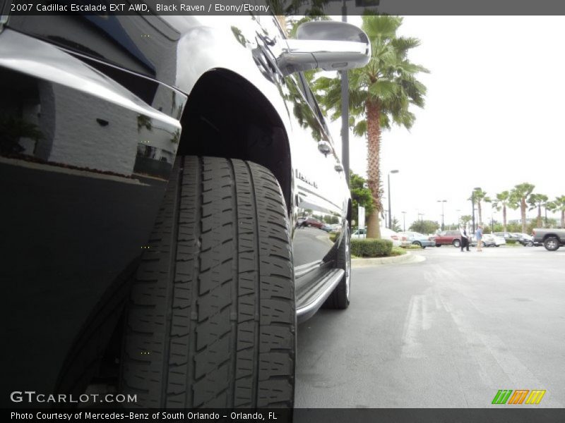 Black Raven / Ebony/Ebony 2007 Cadillac Escalade EXT AWD
