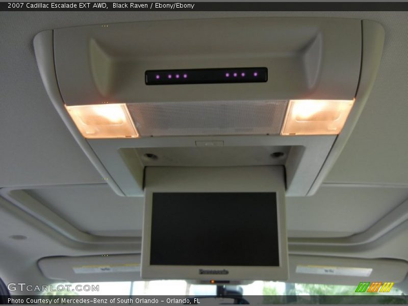 Black Raven / Ebony/Ebony 2007 Cadillac Escalade EXT AWD