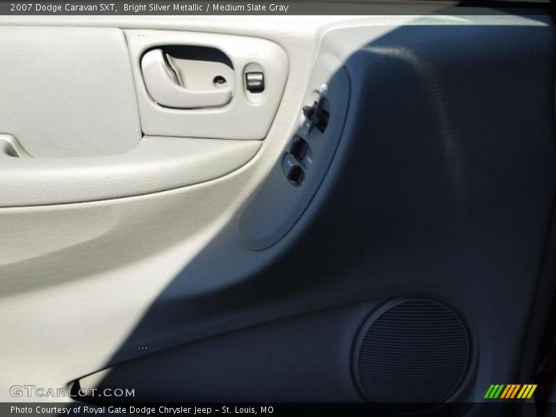 Bright Silver Metallic / Medium Slate Gray 2007 Dodge Caravan SXT