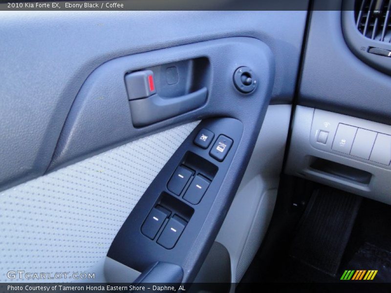 Ebony Black / Coffee 2010 Kia Forte EX