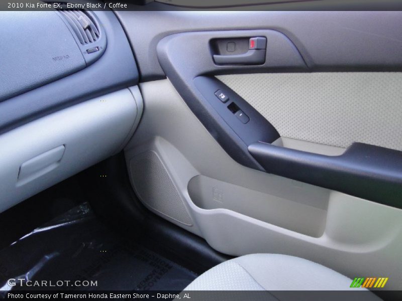 Ebony Black / Coffee 2010 Kia Forte EX