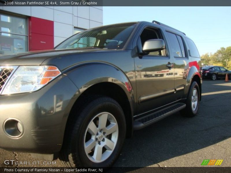 Storm Gray / Graphite 2008 Nissan Pathfinder SE 4x4