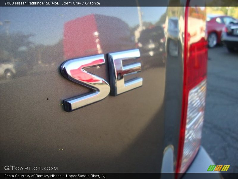 Storm Gray / Graphite 2008 Nissan Pathfinder SE 4x4