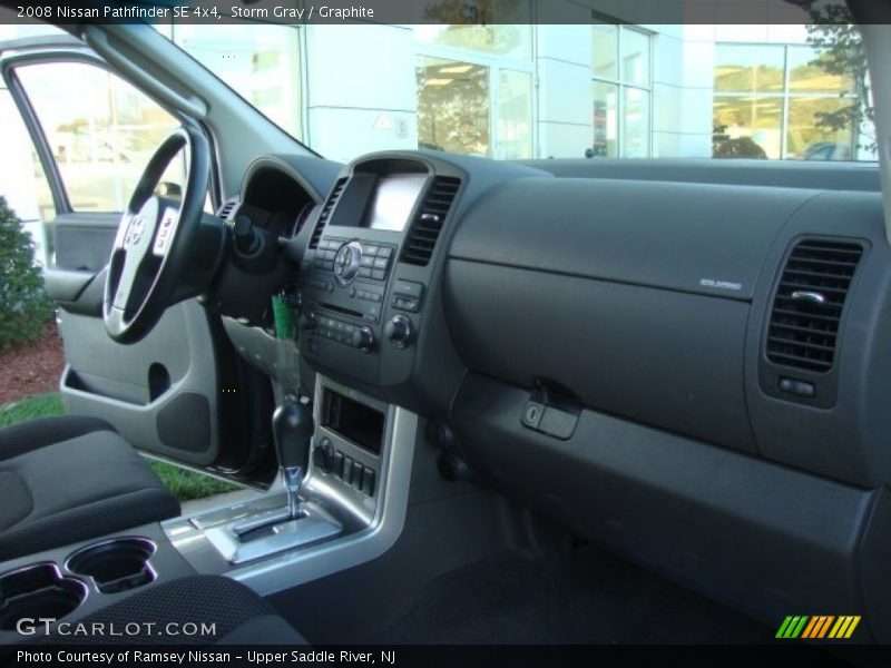 Storm Gray / Graphite 2008 Nissan Pathfinder SE 4x4