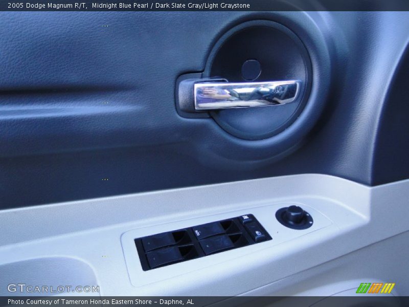 Midnight Blue Pearl / Dark Slate Gray/Light Graystone 2005 Dodge Magnum R/T