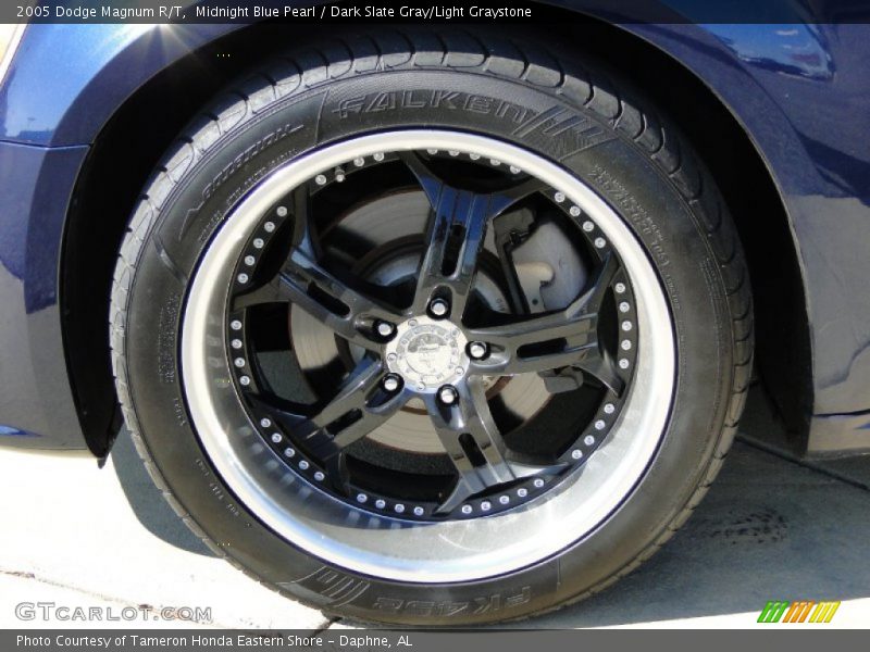 Midnight Blue Pearl / Dark Slate Gray/Light Graystone 2005 Dodge Magnum R/T