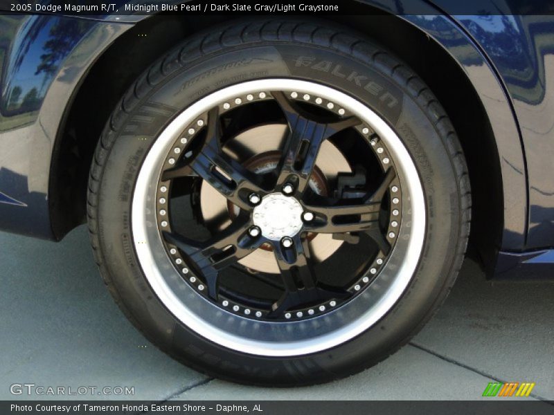 Midnight Blue Pearl / Dark Slate Gray/Light Graystone 2005 Dodge Magnum R/T