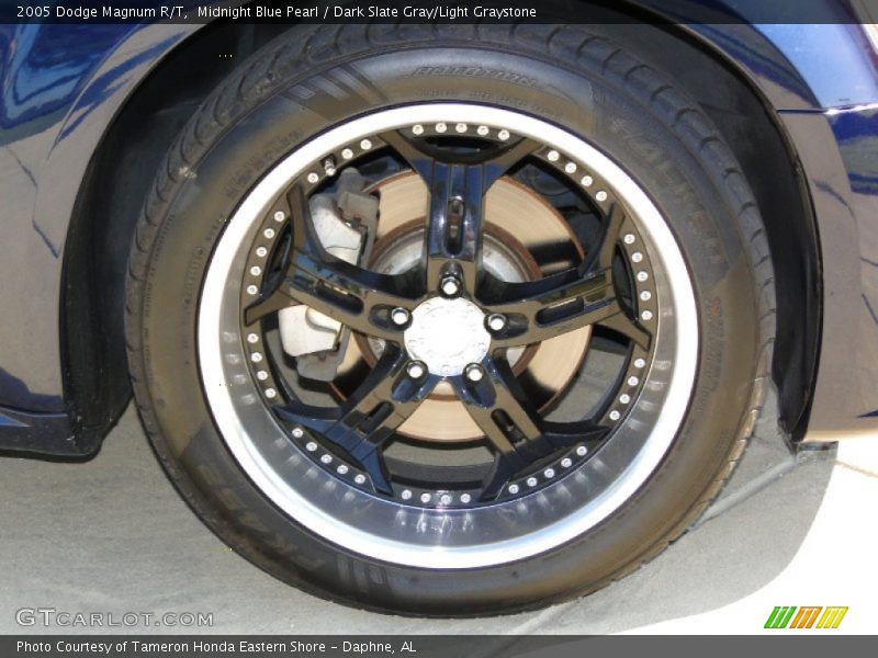 Midnight Blue Pearl / Dark Slate Gray/Light Graystone 2005 Dodge Magnum R/T