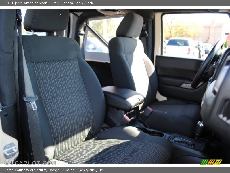 Sahara Tan / Black 2011 Jeep Wrangler Sport S 4x4