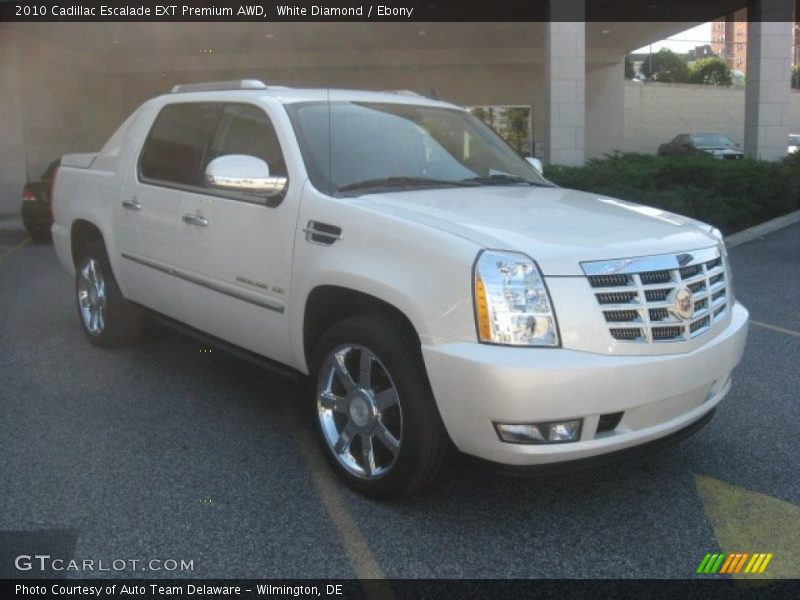 White Diamond / Ebony 2010 Cadillac Escalade EXT Premium AWD