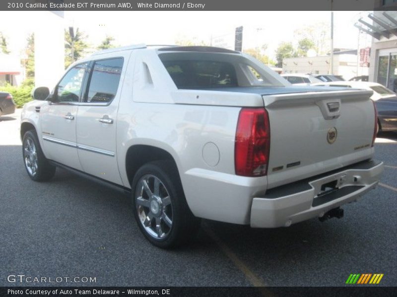 White Diamond / Ebony 2010 Cadillac Escalade EXT Premium AWD