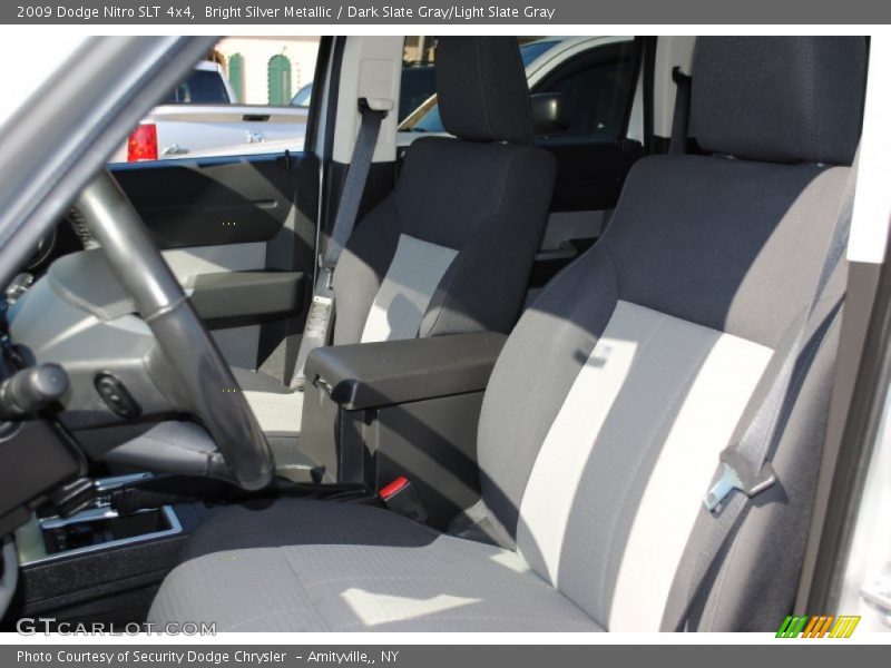 Bright Silver Metallic / Dark Slate Gray/Light Slate Gray 2009 Dodge Nitro SLT 4x4