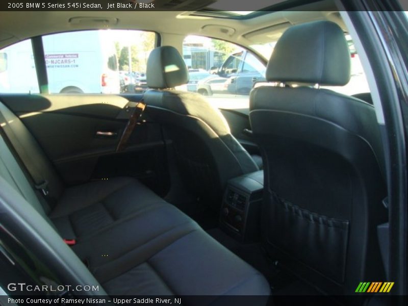 Jet Black / Black 2005 BMW 5 Series 545i Sedan