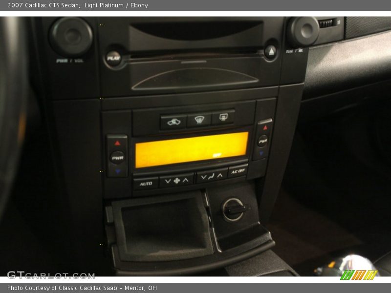 Light Platinum / Ebony 2007 Cadillac CTS Sedan