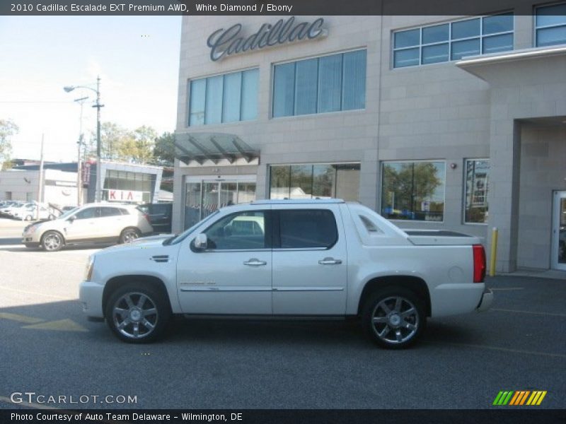 White Diamond / Ebony 2010 Cadillac Escalade EXT Premium AWD