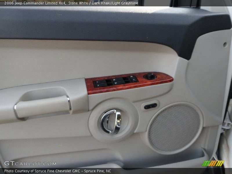 Stone White / Dark Khaki/Light Graystone 2006 Jeep Commander Limited 4x4