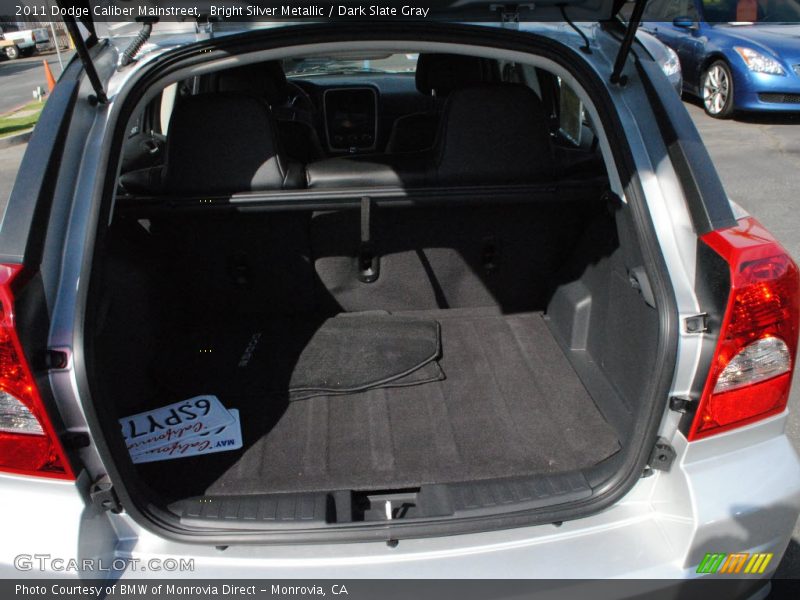 Bright Silver Metallic / Dark Slate Gray 2011 Dodge Caliber Mainstreet