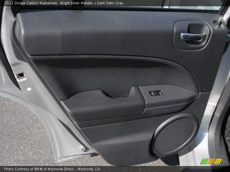 Bright Silver Metallic / Dark Slate Gray 2011 Dodge Caliber Mainstreet
