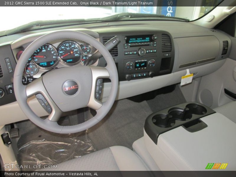 Dashboard of 2012 Sierra 1500 SLE Extended Cab