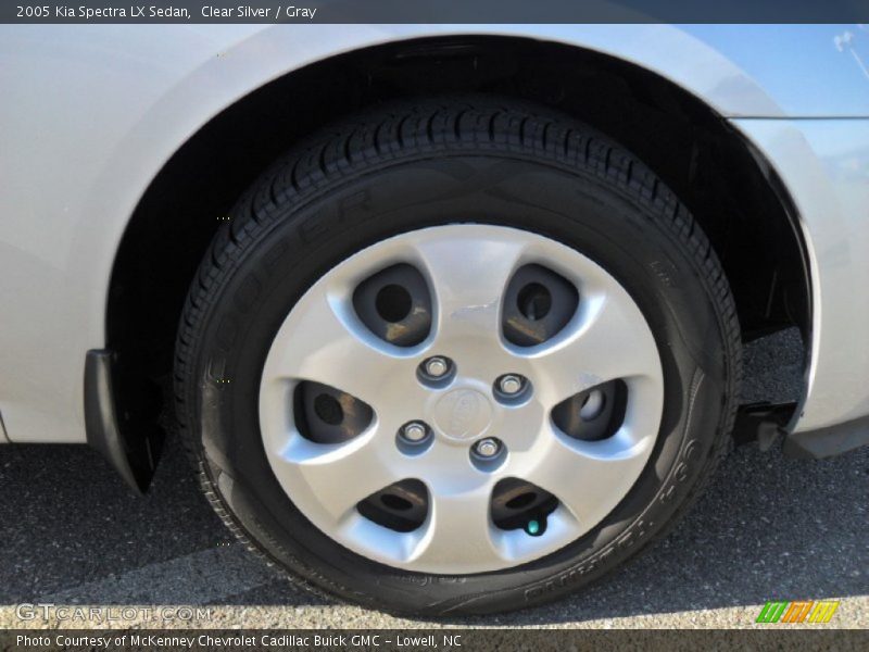 Clear Silver / Gray 2005 Kia Spectra LX Sedan