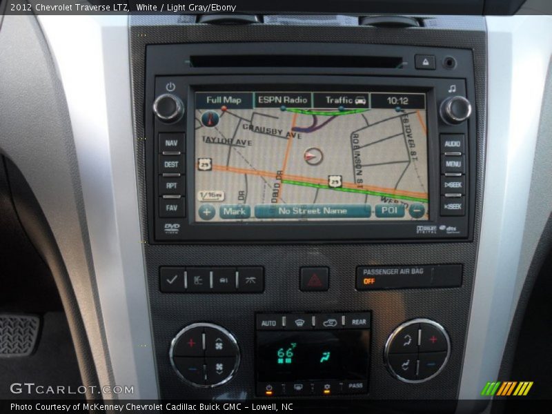 Navigation of 2012 Traverse LTZ
