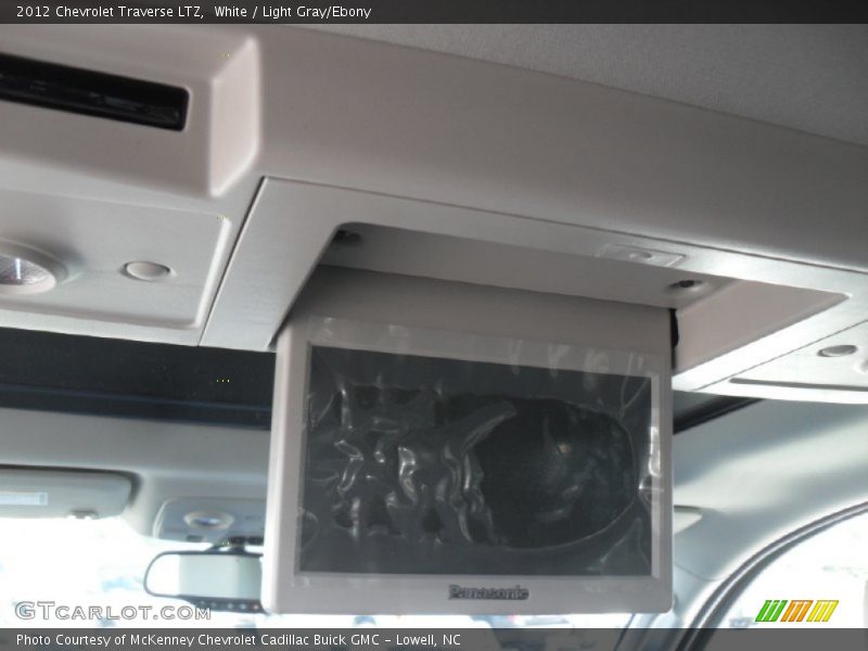 White / Light Gray/Ebony 2012 Chevrolet Traverse LTZ
