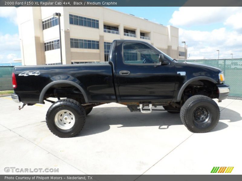  2000 F150 XL Regular Cab 4x4 Black