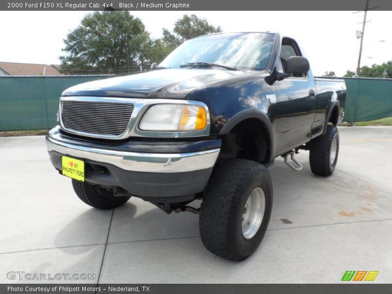 Black / Medium Graphite 2000 Ford F150 XL Regular Cab 4x4
