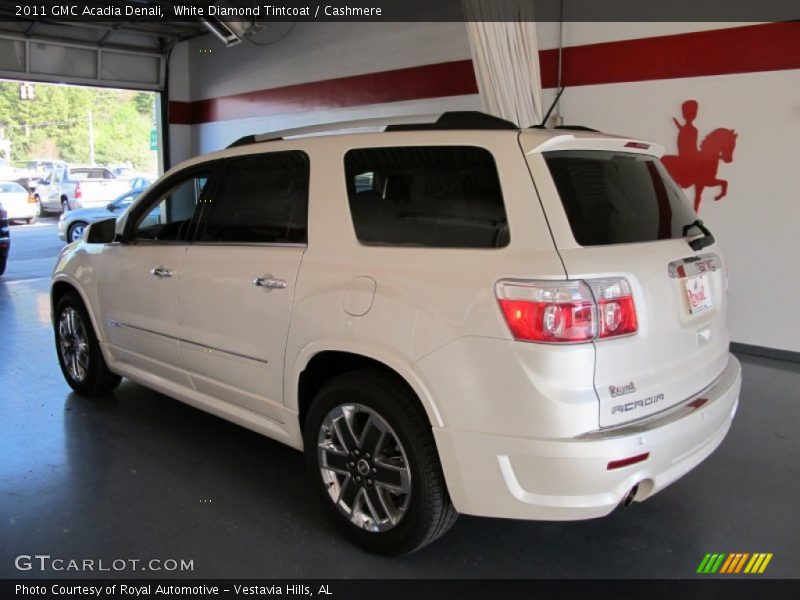 White Diamond Tintcoat / Cashmere 2011 GMC Acadia Denali