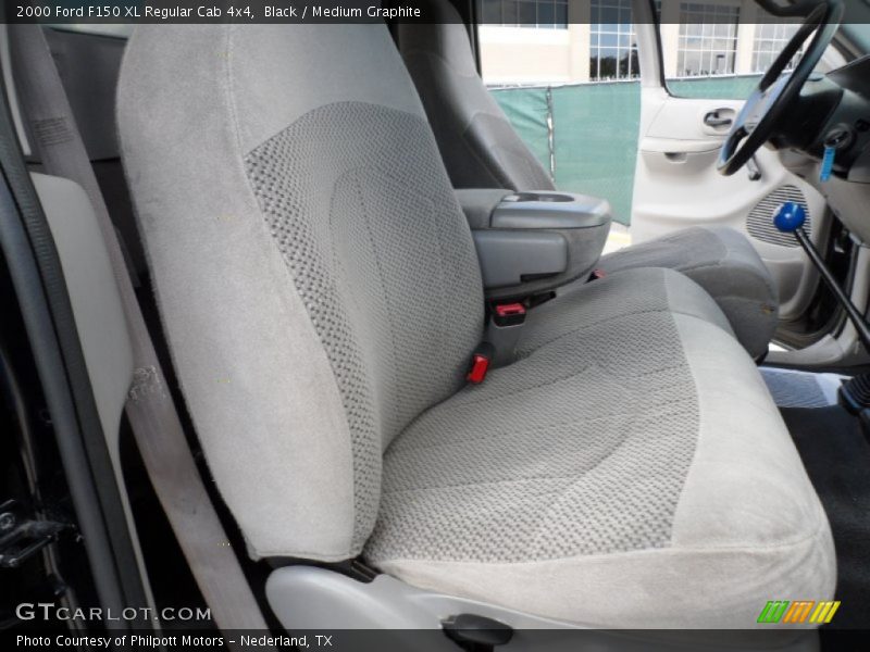 Black / Medium Graphite 2000 Ford F150 XL Regular Cab 4x4