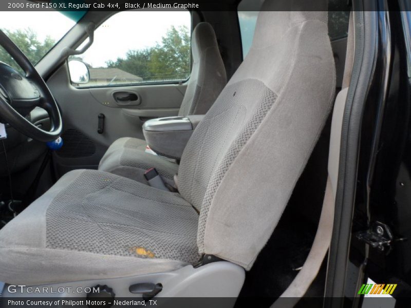 Black / Medium Graphite 2000 Ford F150 XL Regular Cab 4x4